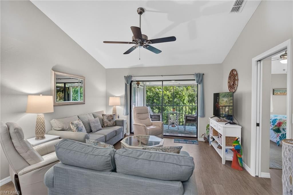 8430 Charter Club Cir, Unit 15, Fort Myers, FL 33919 Photo