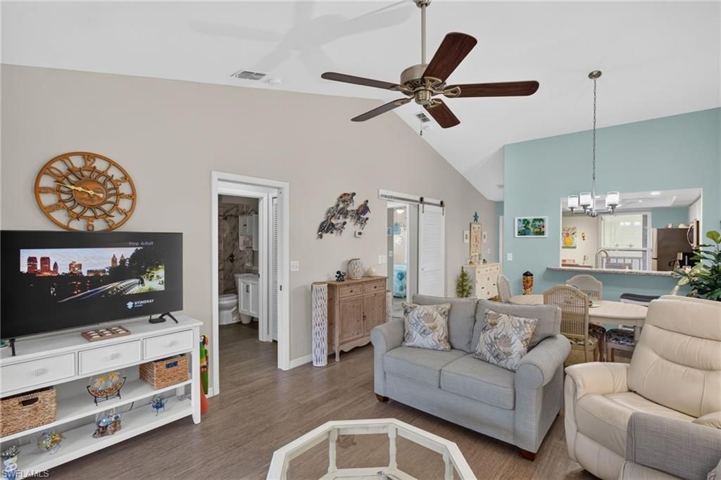 8430 Charter Club Cir, Unit 15, Fort Myers, FL 33919 Photo