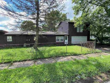 1121 Burlington Dr, Other, IN 47302