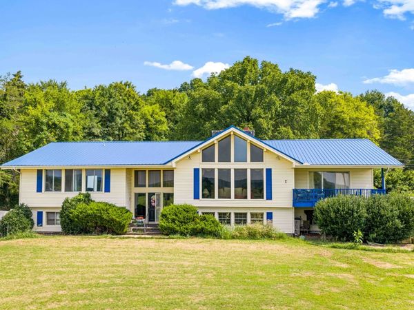 85 Boonshill Rd , Fayetteville, TN 37334