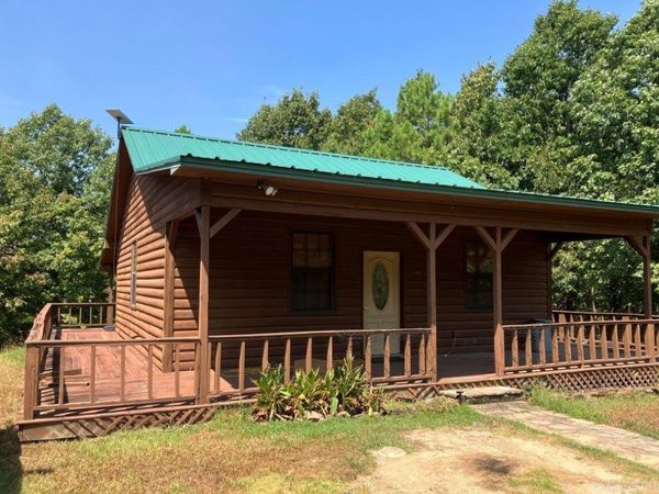 218 Thompson Creek Ln Lane, Mena, AR 71953
