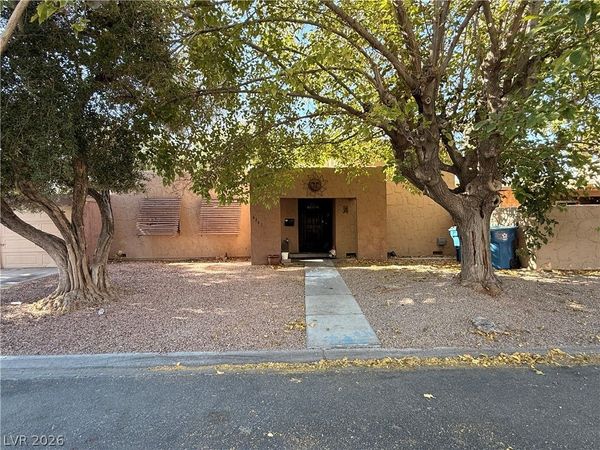 4241 Brockton Green Court , Las Vegas, NV 89110