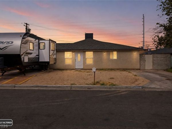 1025 Yucca Avenue , Las Vegas, NV 89104