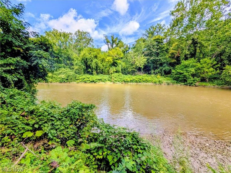 37761 Milann Drive, Willoughby Hills, OH 44094 Photo 10