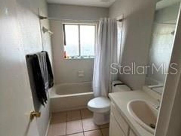 4143 ROLLING SPRINGS DRIVE, TAMPA, FL 33624