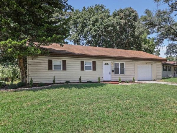 101 St Barbara Lane , Cahokia, IL 62206