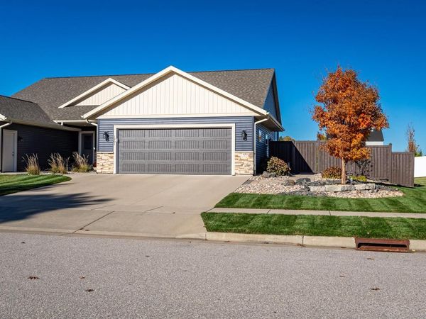 1901 Prairie PLACE, Holmen, WI 54636