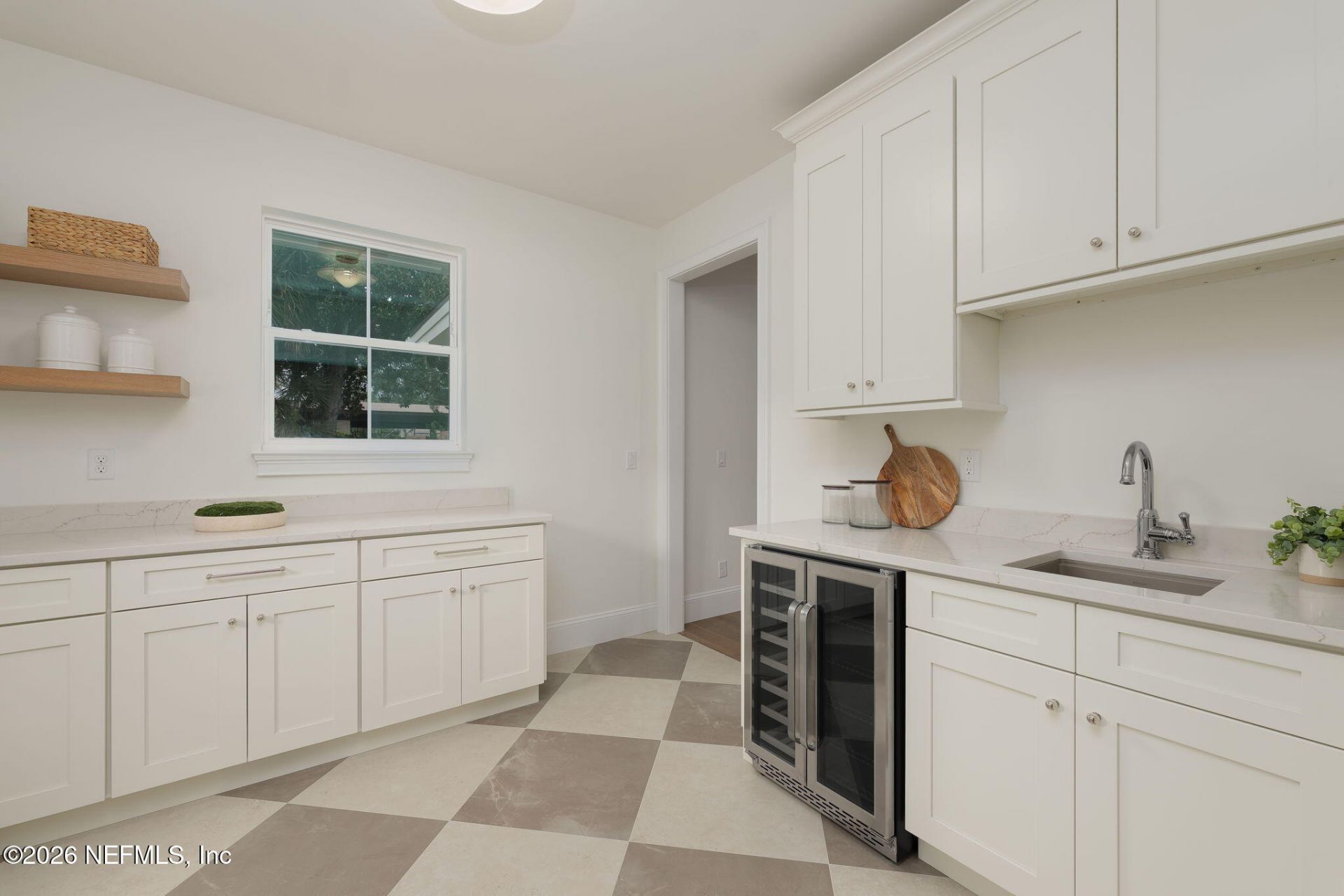 4275 Point La Vista Road W, Jacksonville, FL 32207 Photo