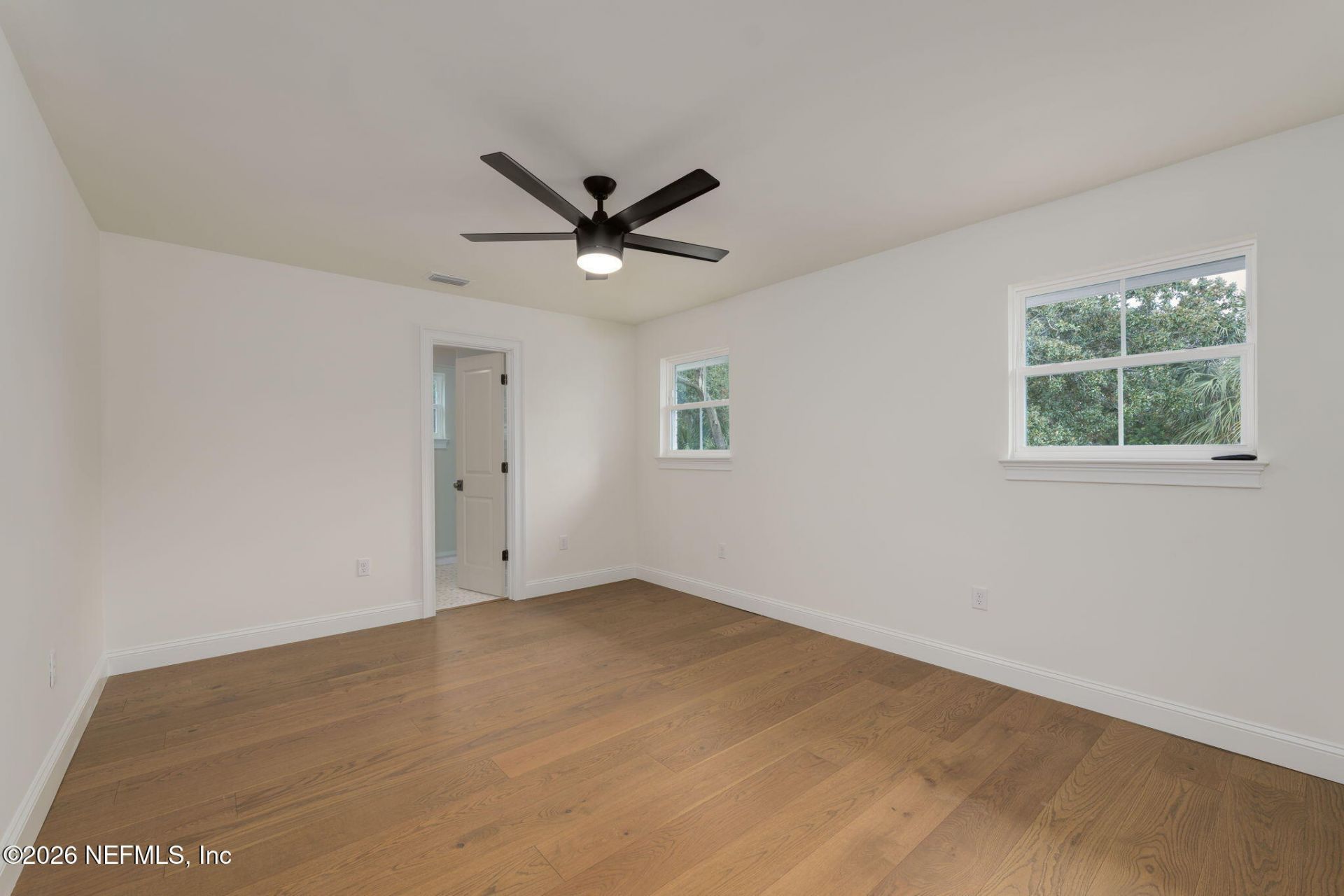 4275 Point La Vista Road W, Jacksonville, FL 32207 Photo