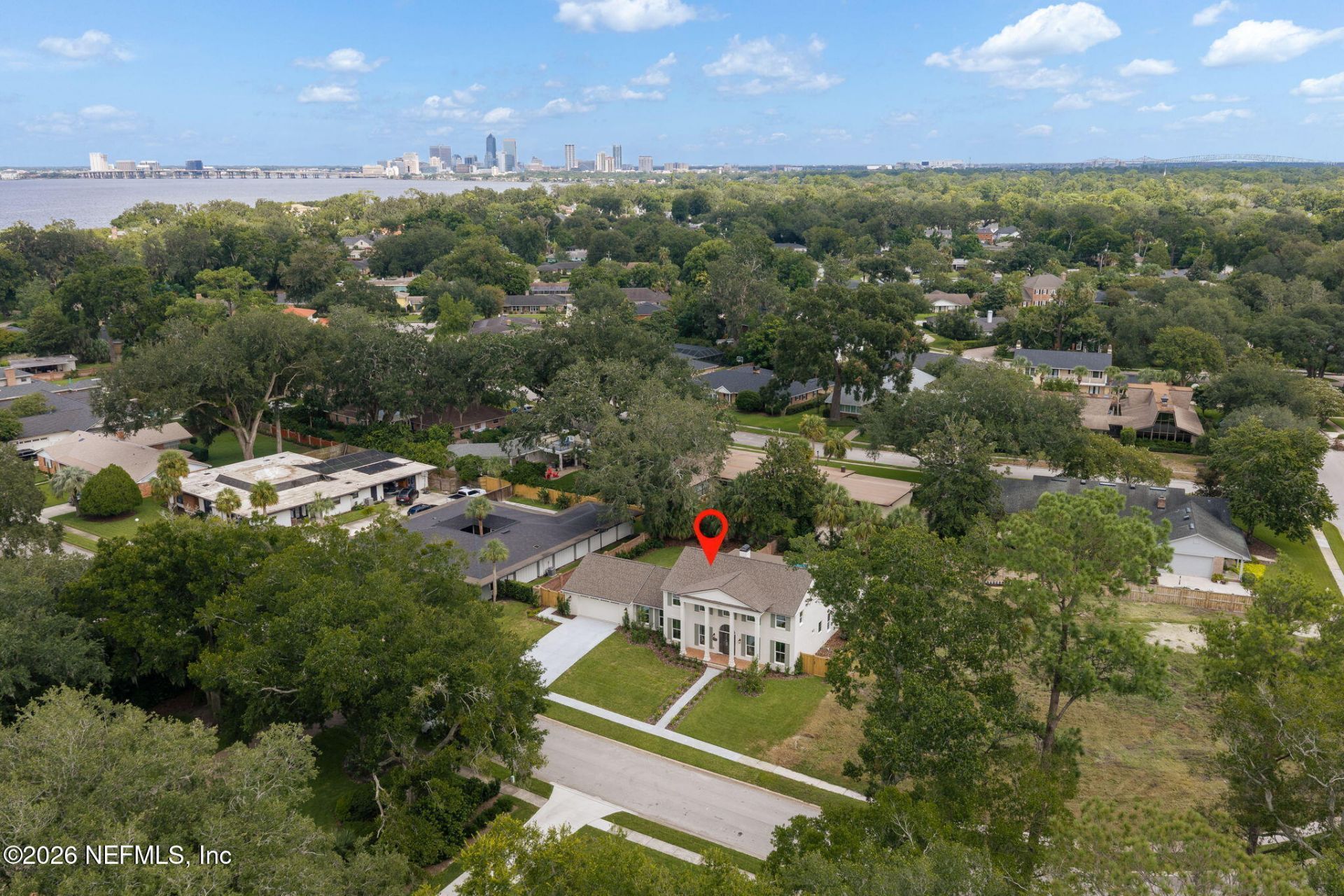 4275 Point La Vista Road W, Jacksonville, FL 32207 Photo