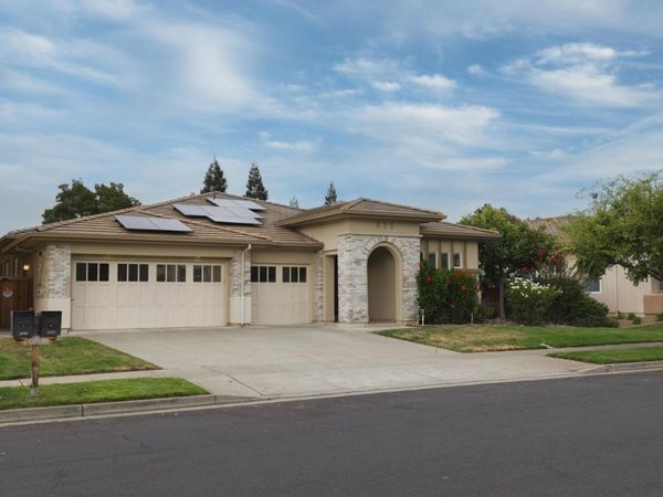 4325 The Masters Drive, Fairfield, CA 94533
