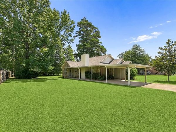 53516 ROCK RIDGE Drive , Loranger, LA 70446