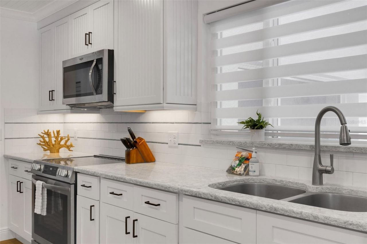 18317 Sunset Boulevard, Redington Shores, FL 33708 Photo