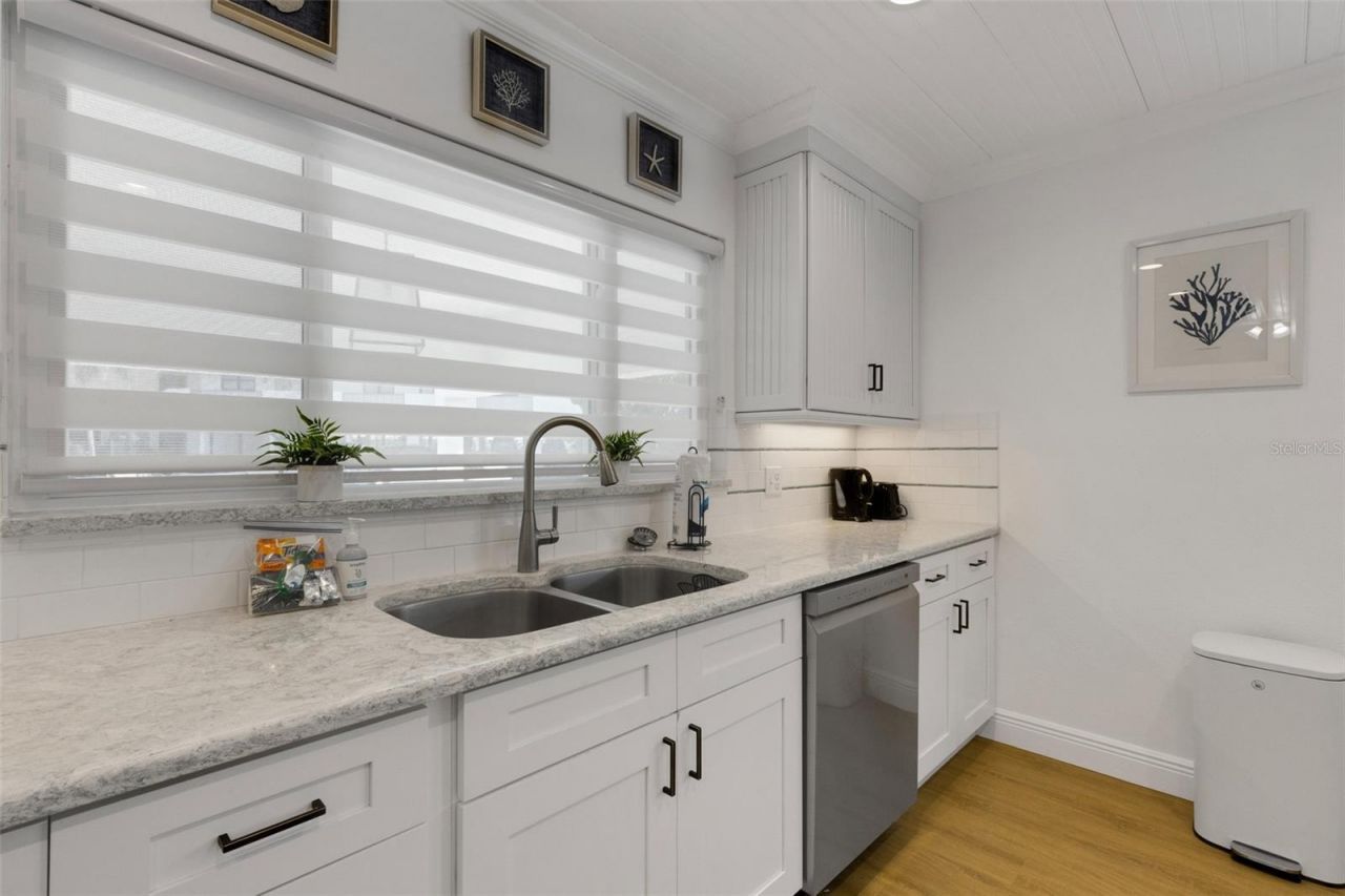 18317 Sunset Boulevard, Redington Shores, FL 33708 Photo