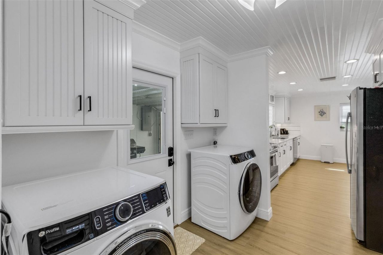 18317 Sunset Boulevard, Redington Shores, FL 33708 Photo