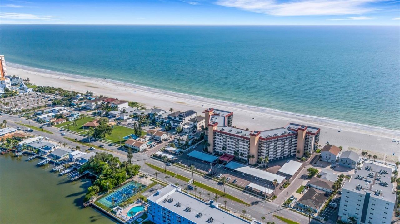 18317 Sunset Boulevard, Redington Shores, FL 33708 Photo