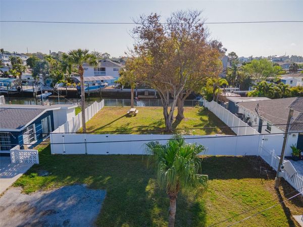 13916 BERKOWITZ AVENUE , HUDSON, FL 34667