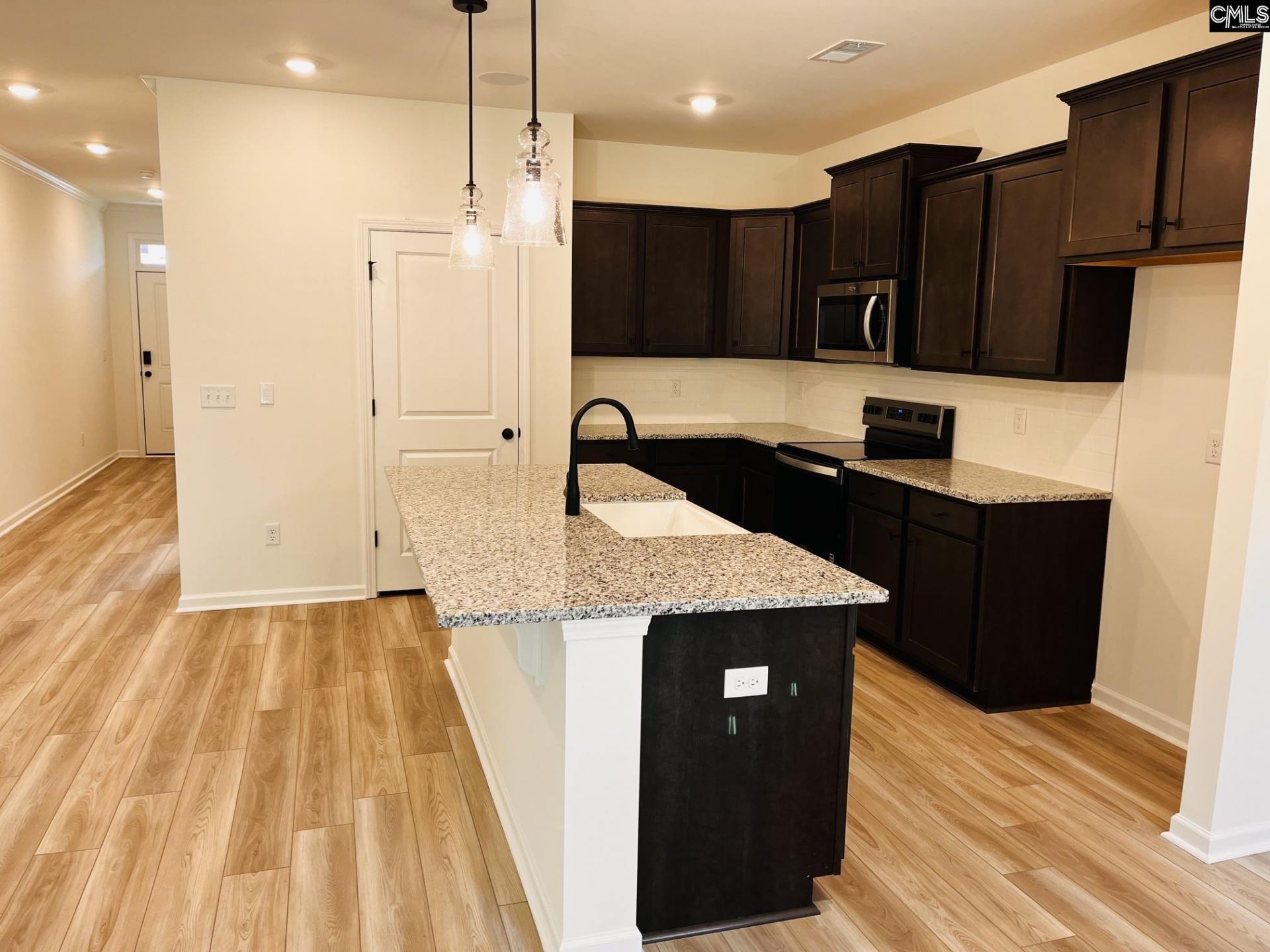 2018 Allan Crest Road Photo 15