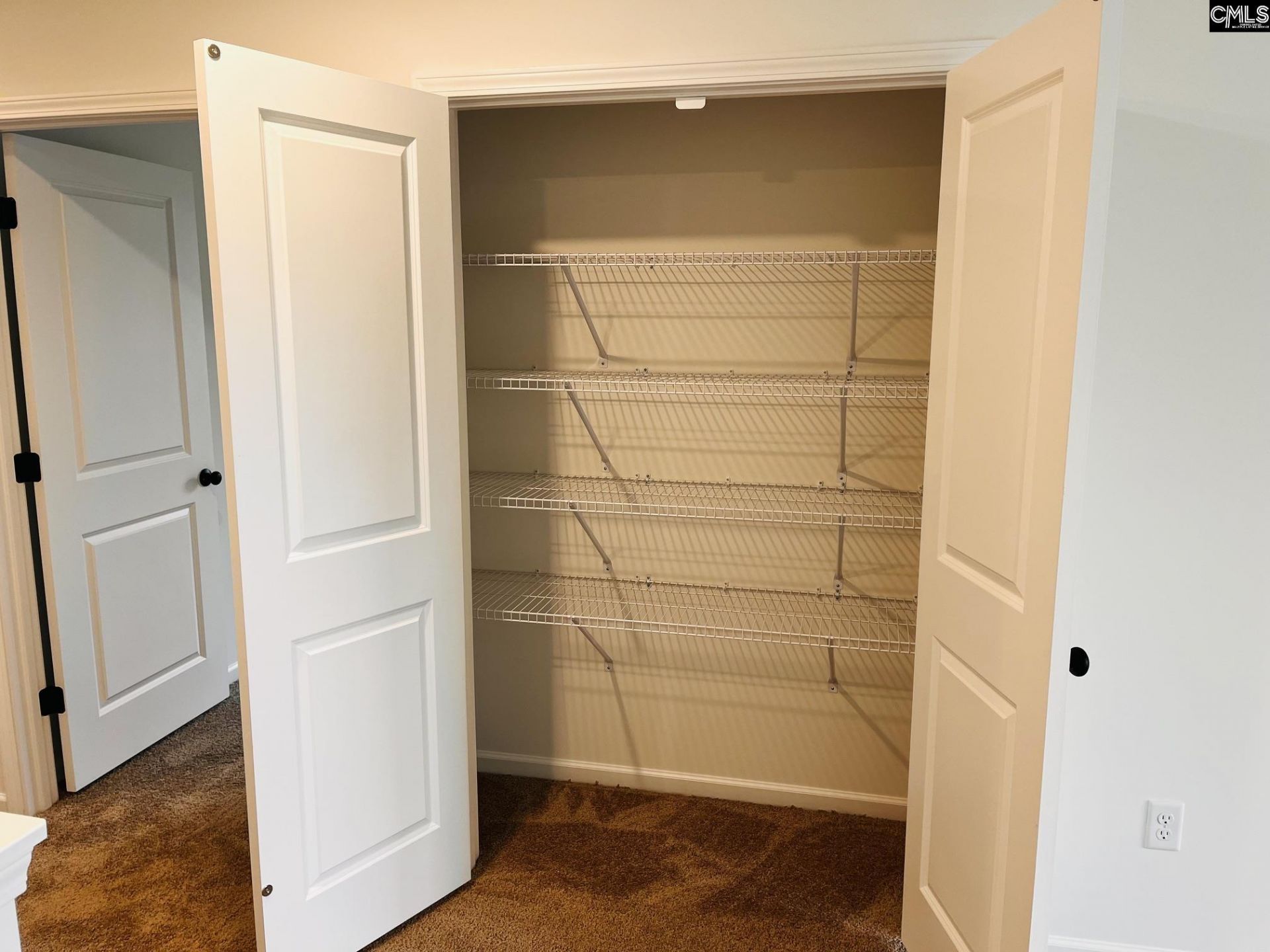 2018 Allan Crest Road Photo 43