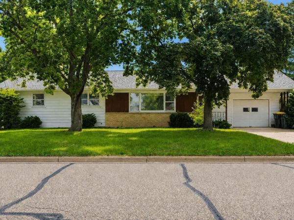 50 6th Street, Prairie Du Sac, WI 53578
