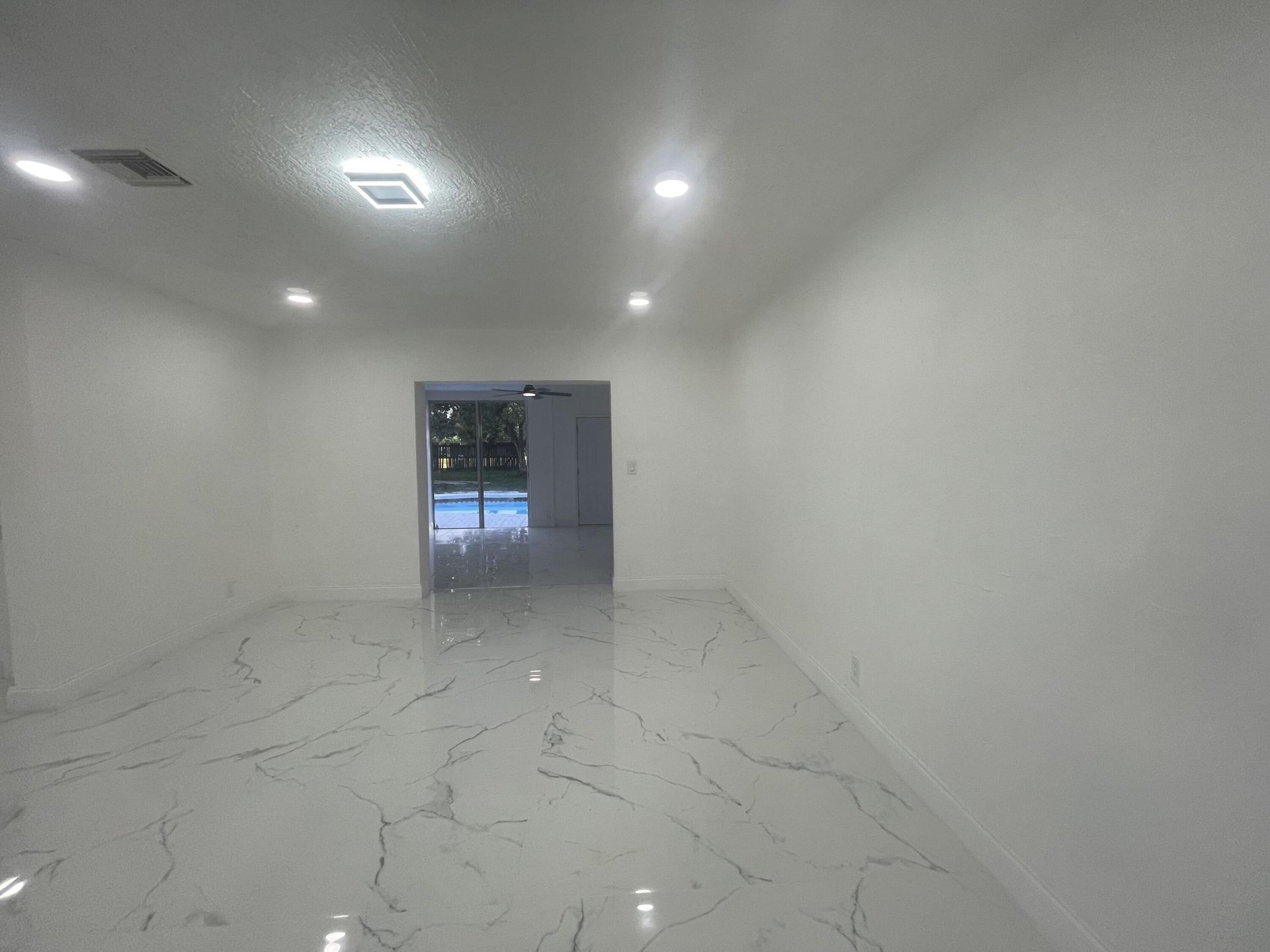 3290 NW 39th Street, Lauderdale Lakes, FL 33309 Photo