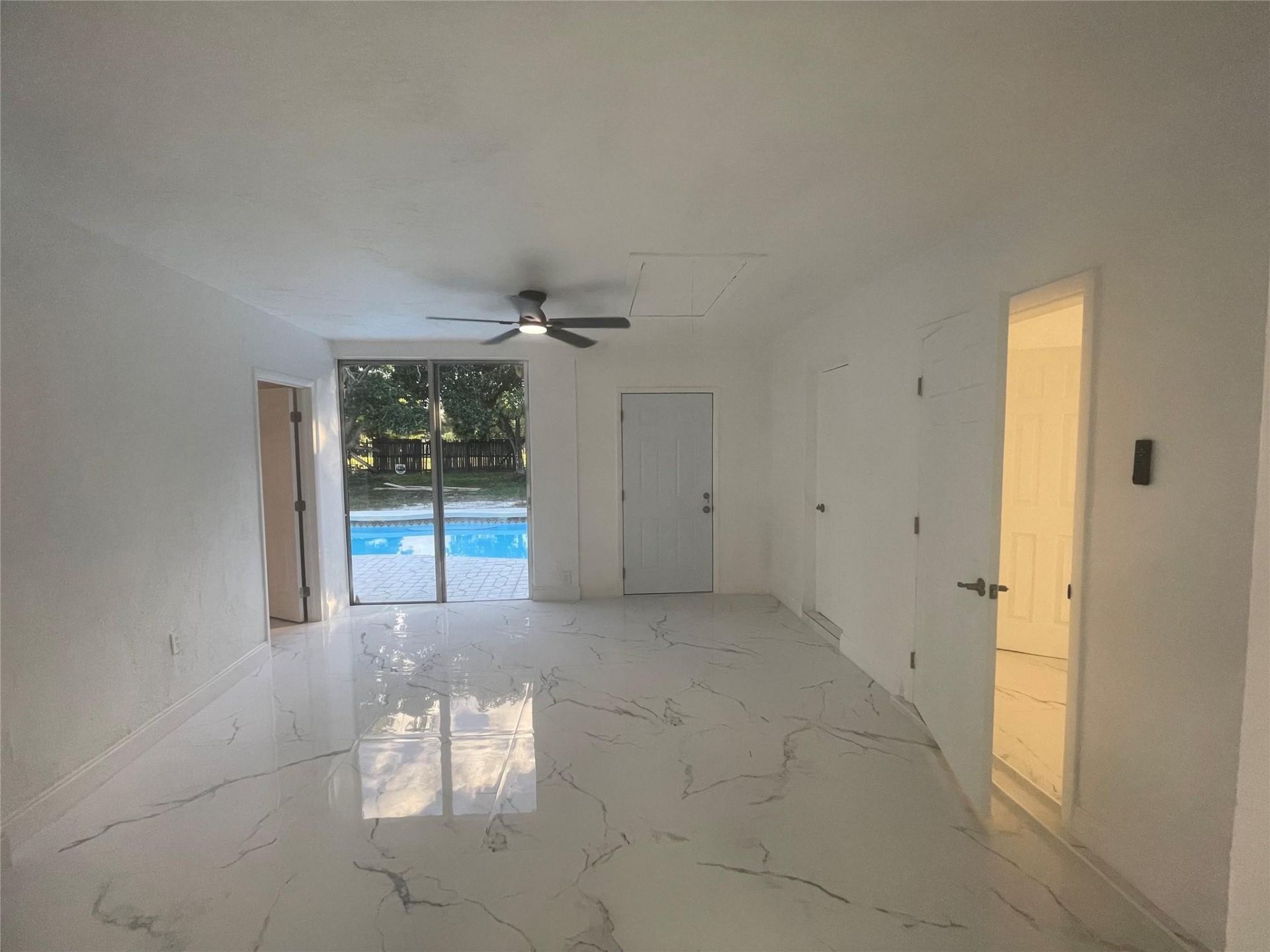 3290 NW 39th Street, Lauderdale Lakes, FL 33309 Photo