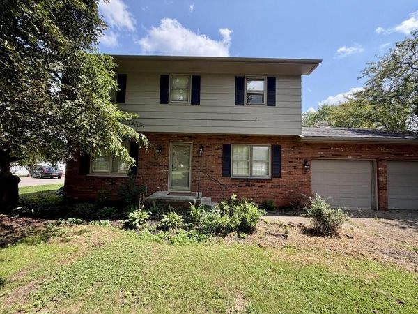 5724 Old Logan Road SE, Lancaster, OH 43130