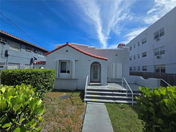 1436 SW 5th St , Miami, FL 33135