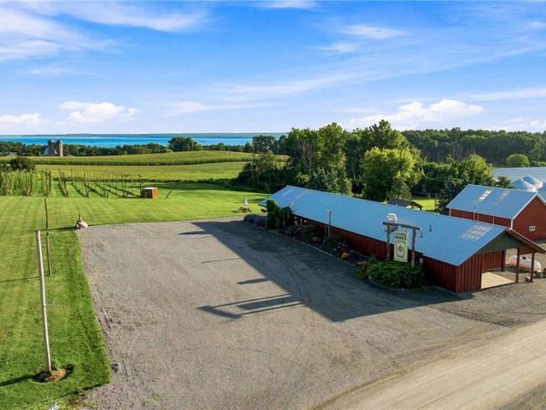 511 Hansen Point Road , Penn Yan, NY 14527