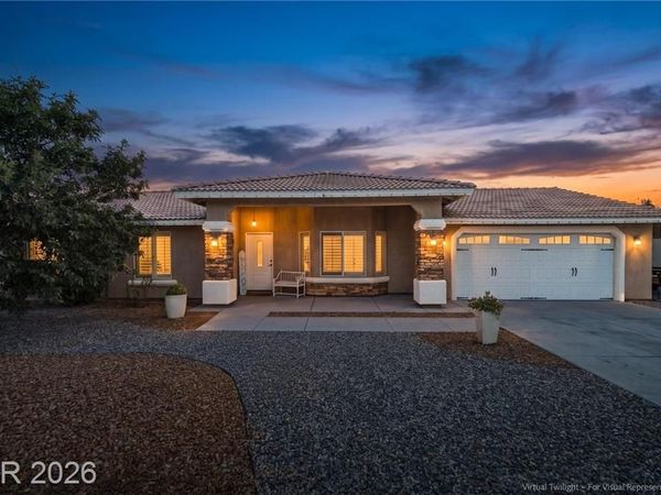 2400 S Zuni Avenue , Pahrump, NV 89048