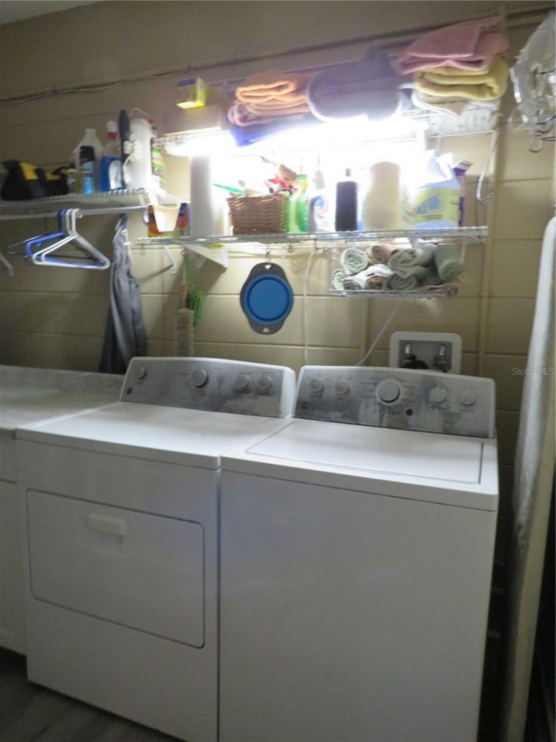 5820 N 43rd Terrace Terrace N, Unit 1404, Kenneth City, FL 33709 Photo