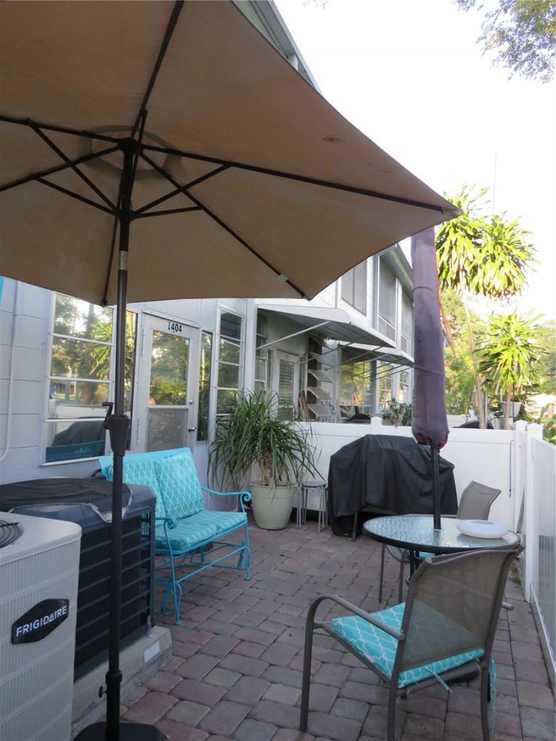 5820 N 43rd Terrace Terrace N, Unit 1404, Kenneth City, FL 33709 Photo