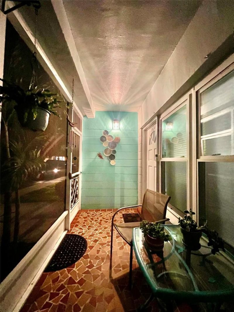 5820 N 43rd Terrace Terrace N, Unit 1404, Kenneth City, FL 33709 Photo