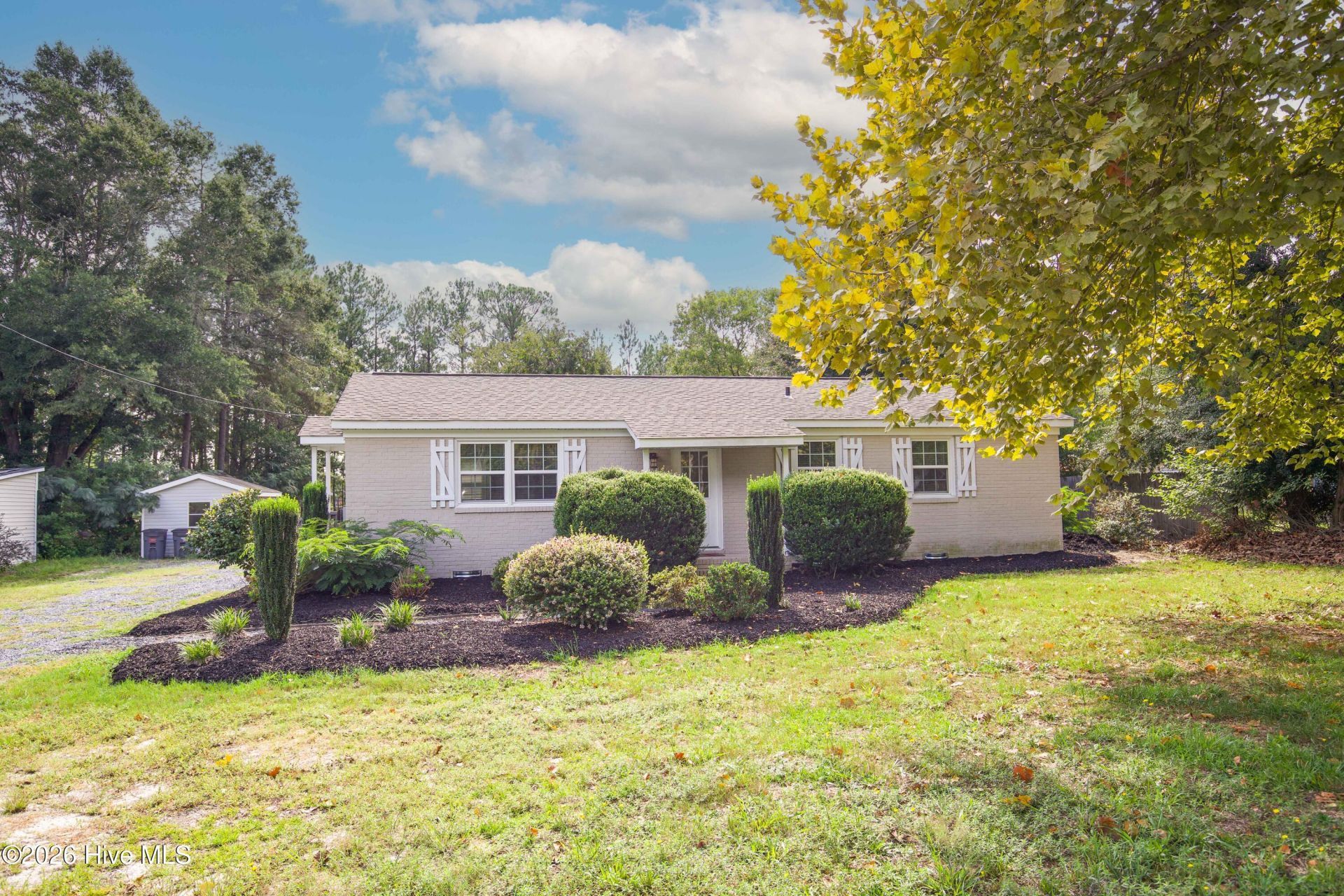 292 Archie Road, West End, NC 27376 Main Photo