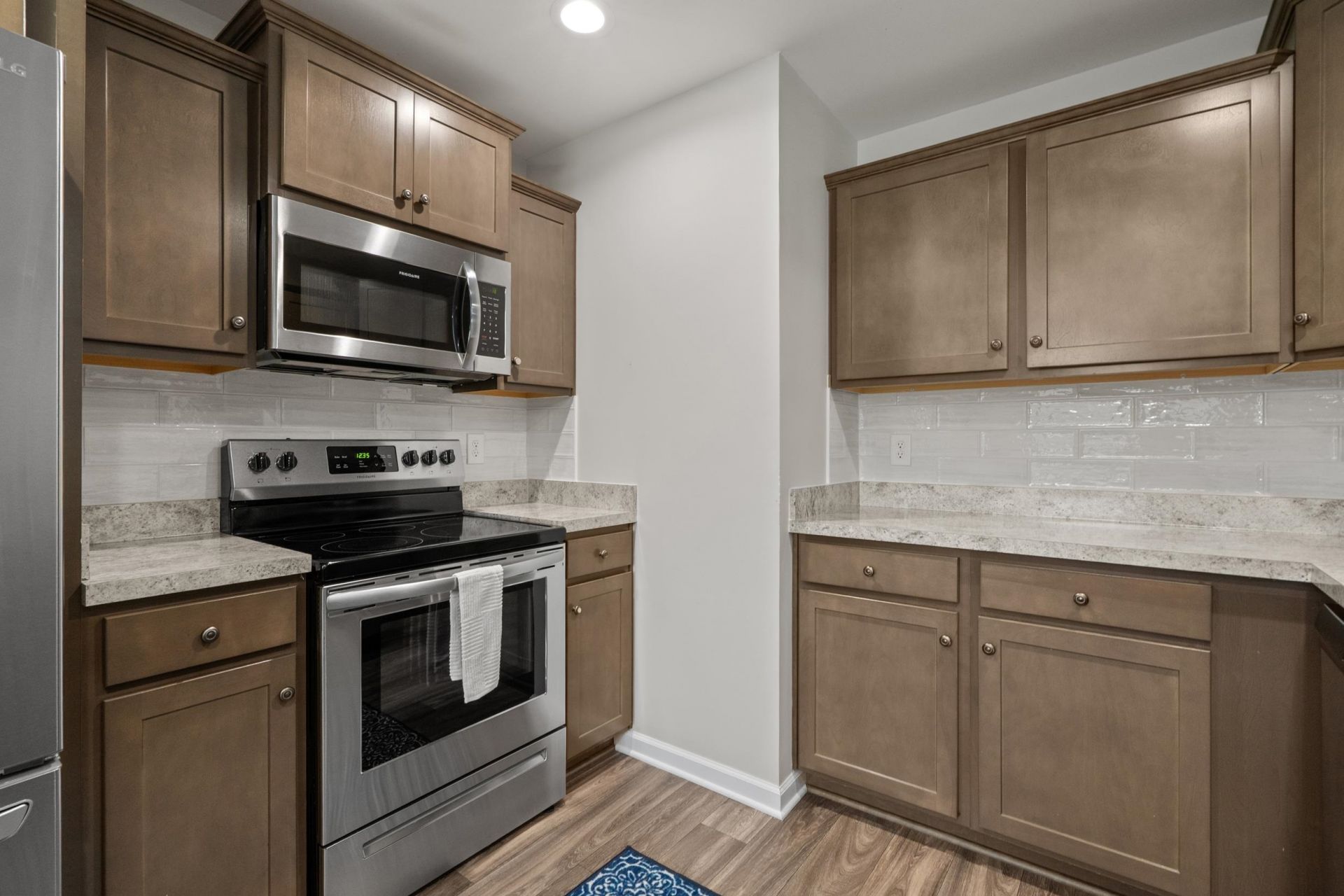 31 Desurrency Ct.  Photo 15
