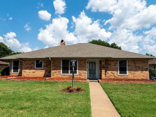 104 Cedar Springs Boulevard, Sulphur Springs, TX 75482