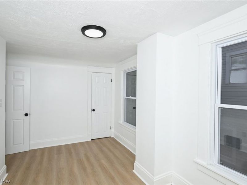 4289 E 136th Street, Cleveland, OH 44105 Photo 17