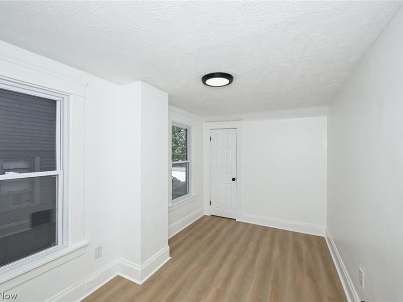 4289 E 136th Street, Cleveland, OH 44105 Photo 18