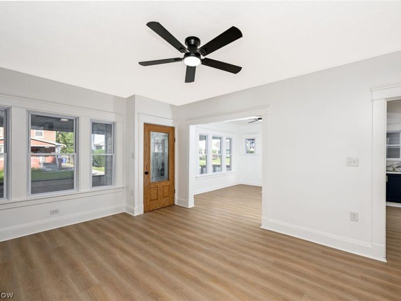 4289 E 136th Street, Cleveland, OH 44105 Photo 7