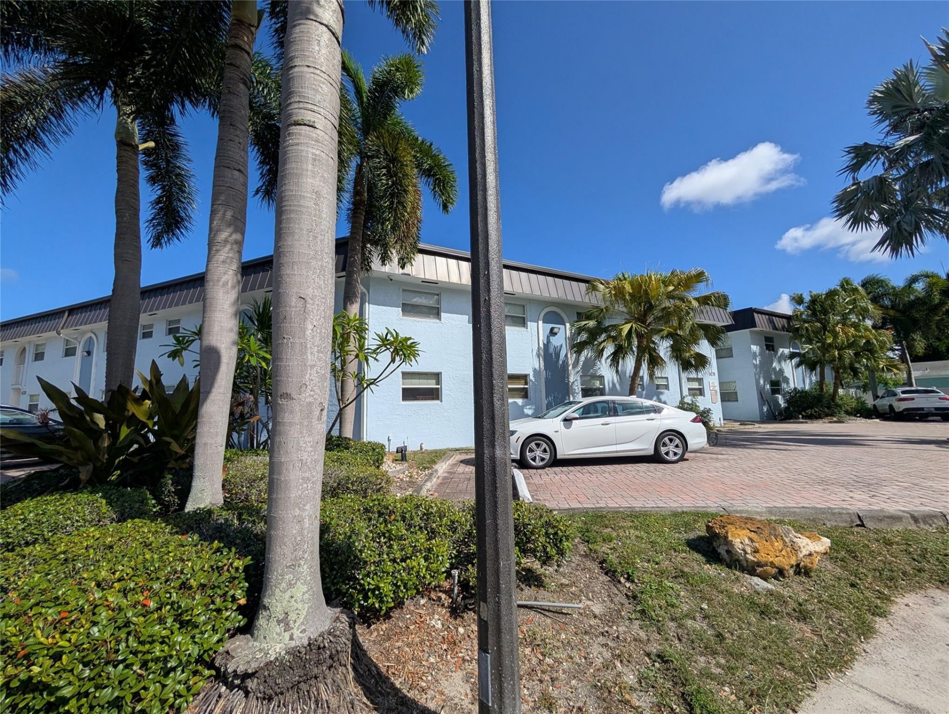 1470 N Dixie Highway N, Unit 10, Fort Lauderdale, FL 33304 Photo