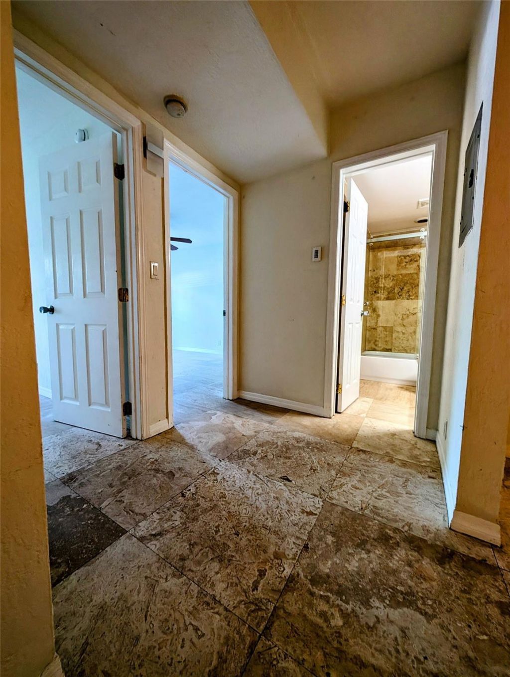 1470 N Dixie Highway N, Unit 10, Fort Lauderdale, FL 33304 Photo