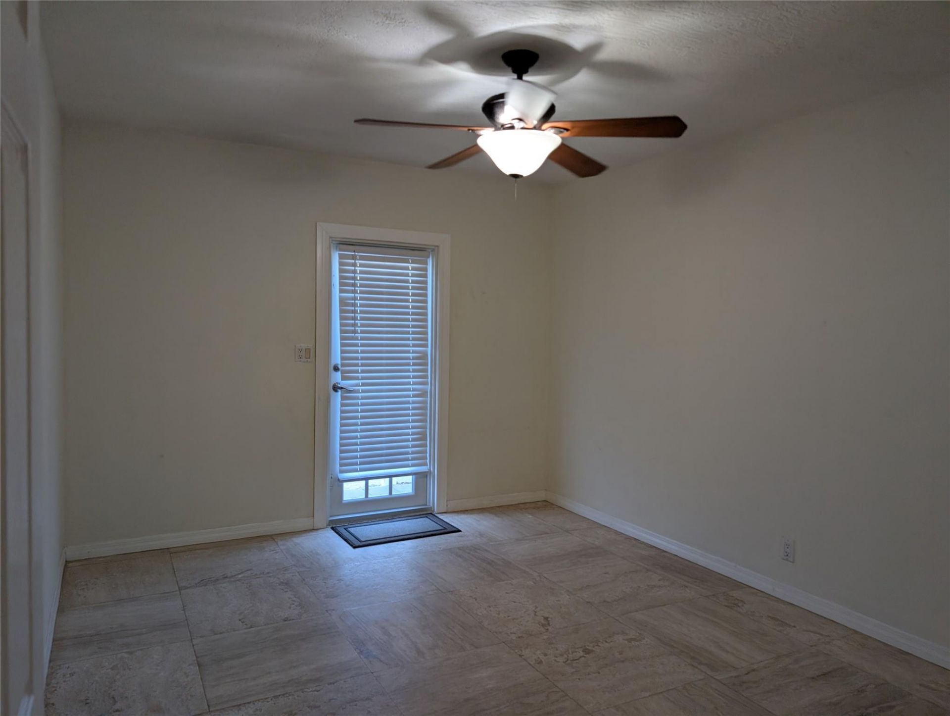 1470 N Dixie Highway N, Unit 10, Fort Lauderdale, FL 33304 Photo