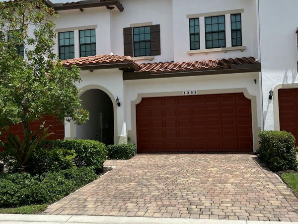 1393 SW 115th Avenue, Pembroke Pines, FL 33025