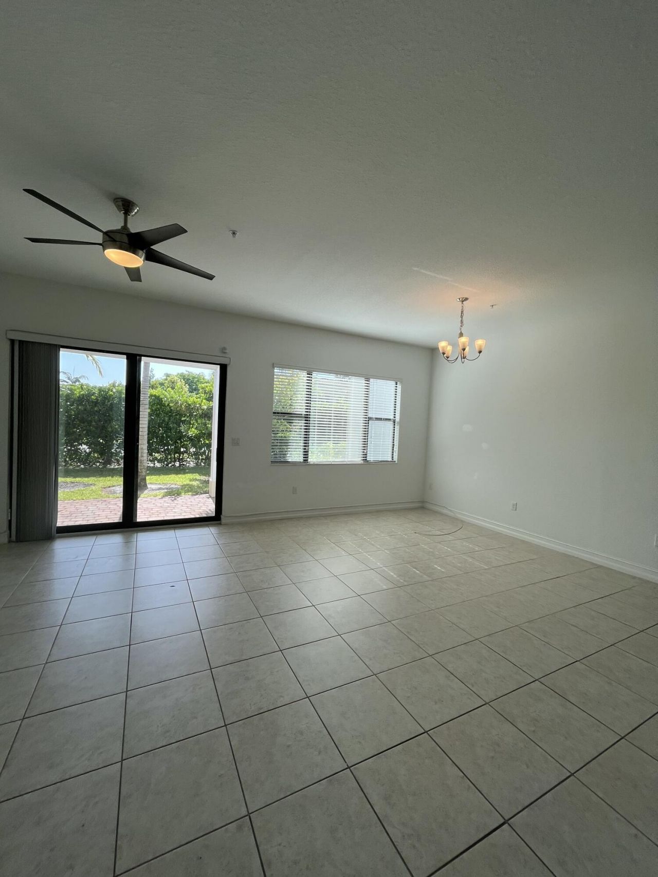1393 SW 115th Avenue, Pembroke Pines, FL 33025 Photo