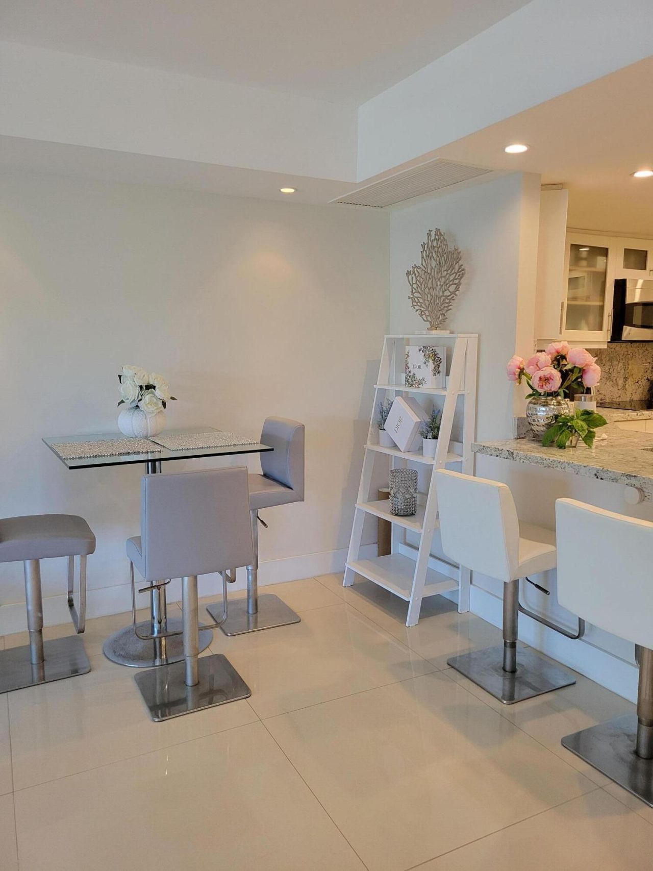 3000 E Sunrise Boulevard, Unit 2B, Fort Lauderdale, FL 33304 Photo