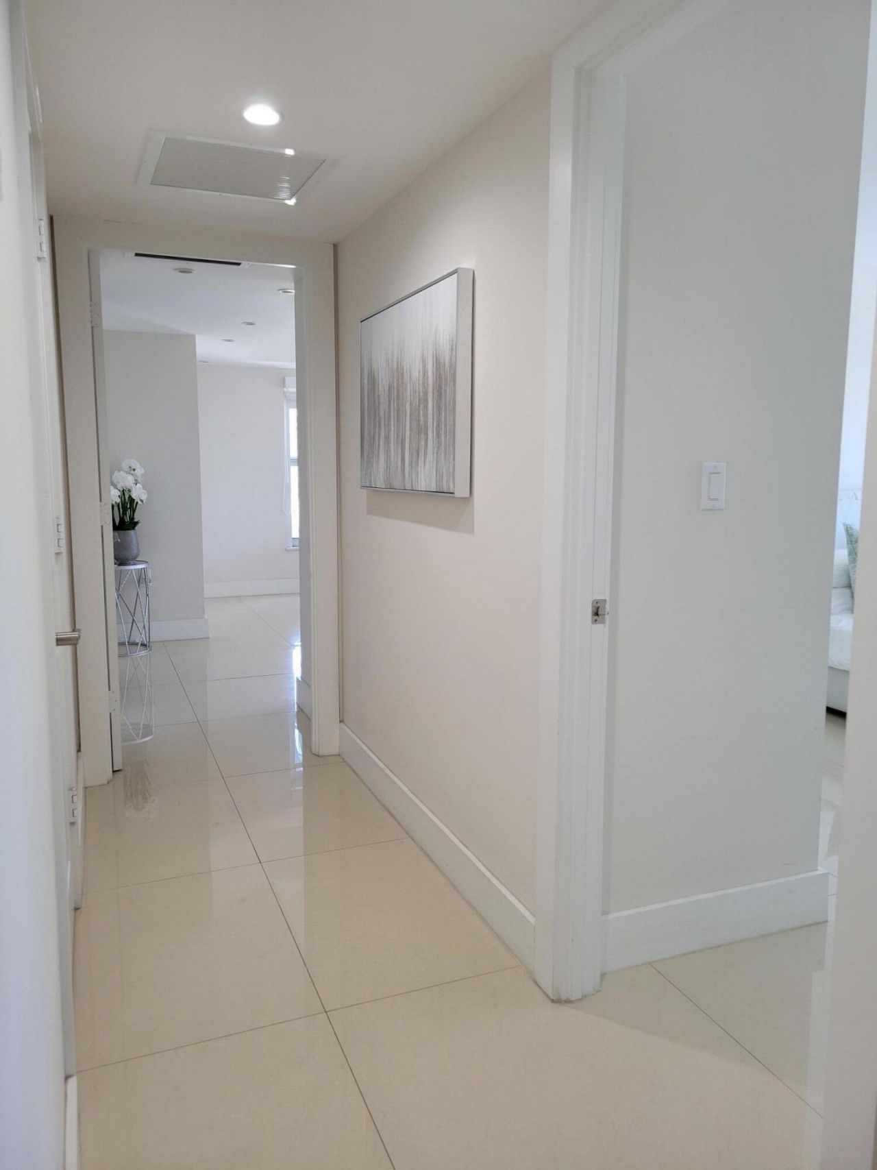 3000 E Sunrise Boulevard, Unit 2B, Fort Lauderdale, FL 33304 Photo