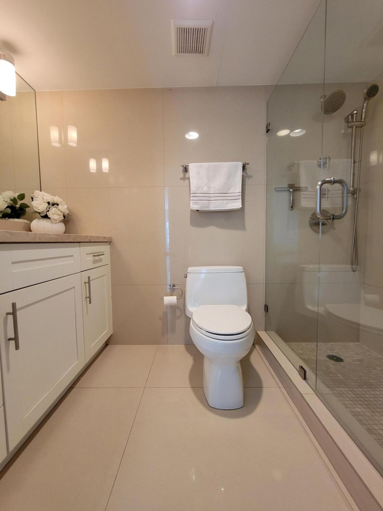 3000 E Sunrise Boulevard, Unit 2B, Fort Lauderdale, FL 33304 Photo