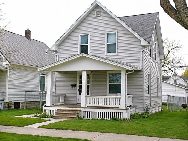 1024 SW 9 Street, Cedar Rapids, IA 52404
