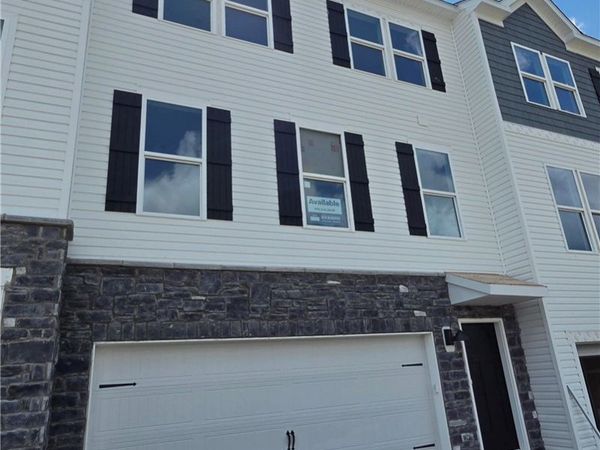 105 Laurel Hills Drive, Sarver, PA 16055