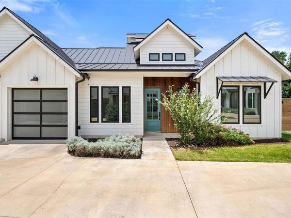 4020 Valley View RD , Unit B, Austin, TX 78704